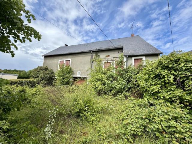 Maison à vendre à Arleuf, au cœur du Morvan