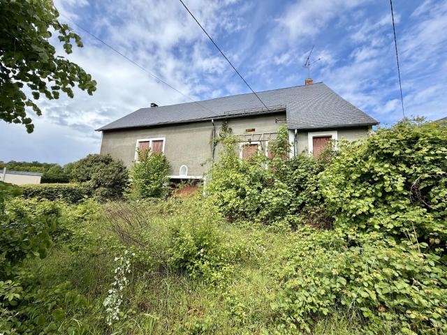 Maison à vendre à Arleuf, au cœur du Morvan