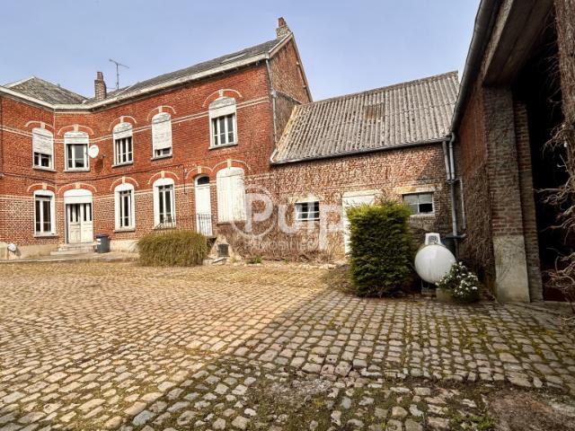Corps de ferme à vendre à aubigny au bac