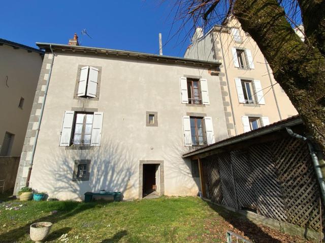 Maison à vendre à Aurillac 15000
