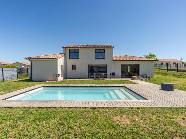 Maison à vendre à Ayguesvives 31450