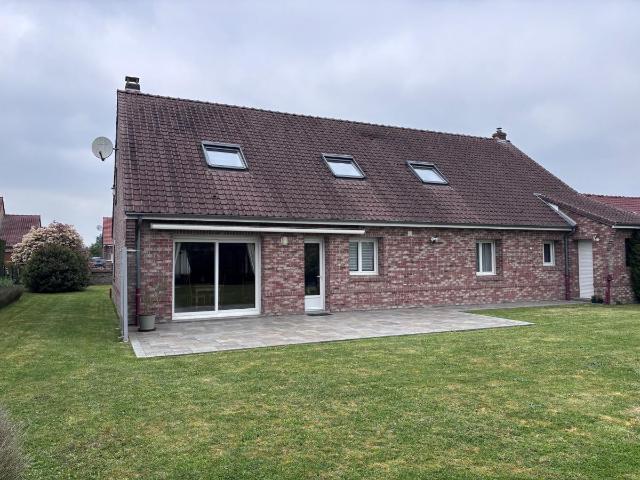 Maison à vendre à Bailleul Sir Berthoult 62580