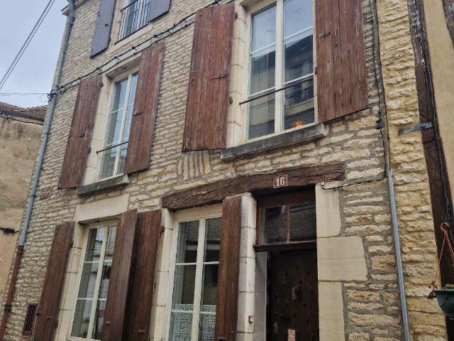 Maison à vendre à Bar sur Aube 10200