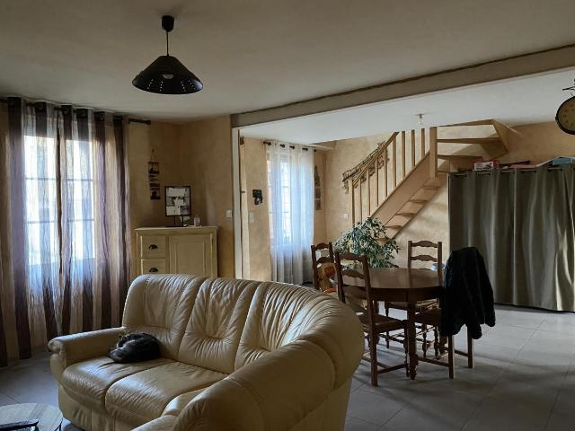 Maison à vendre à Baracé 49430