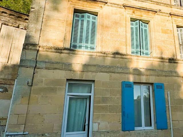 Maison à vendre à Bayon sur Gironde Référence 2238
