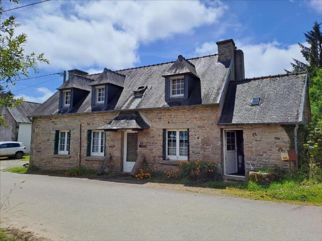 Maison à vendre à Berrien 29690