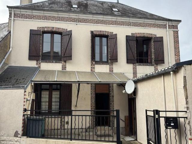 Maison à vendre à Bessé sur Braye 72310