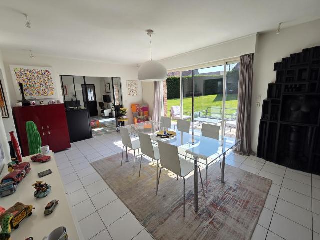Maison à vendre à Bourghelles 59830