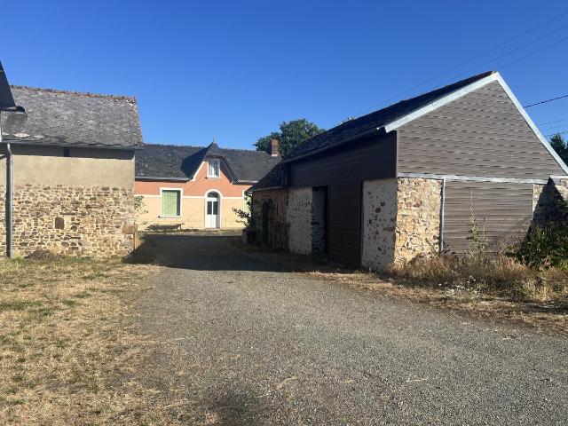 Maison à vendre à Blandouet 53270
