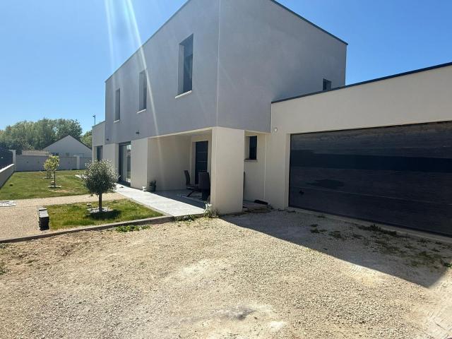 Maison à vendre à Buchères 10800