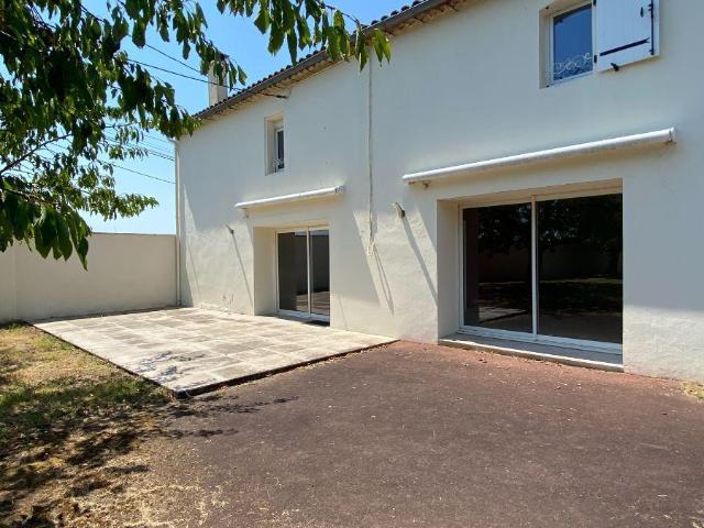 Maison à vendre à Cambes 33880