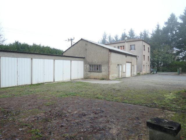 Maison à vendre à Chabanais 16150