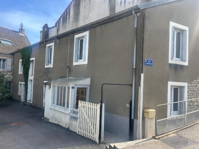 Maison à vendre à Champvans 39100