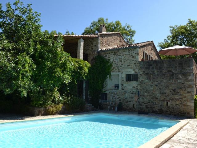 Maison à vendre à Chassiers 07110