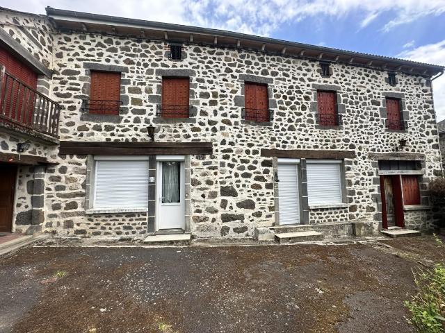 Maison à vendre à Coren 15100