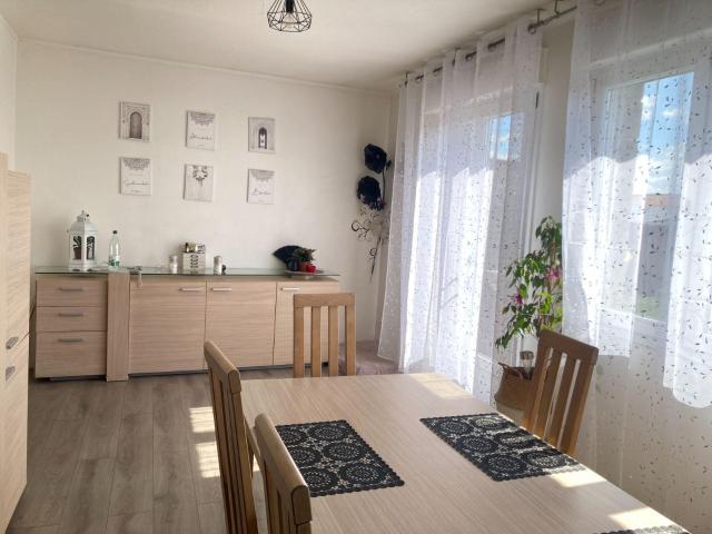 Maison à vendre à Clérey 10390