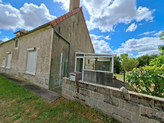Maison à vendre à Crézançay sur Cher 18190