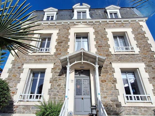 Maison à vendre à Dinard 35800
