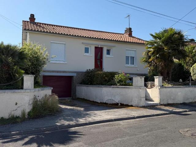 Maison à vendre à Échiré 79410