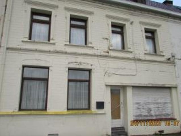 Maison à vendre à Fontaine l'Évêque 6140