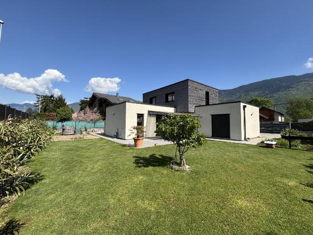 Maison à vendre à Gilly sur Isère 73200