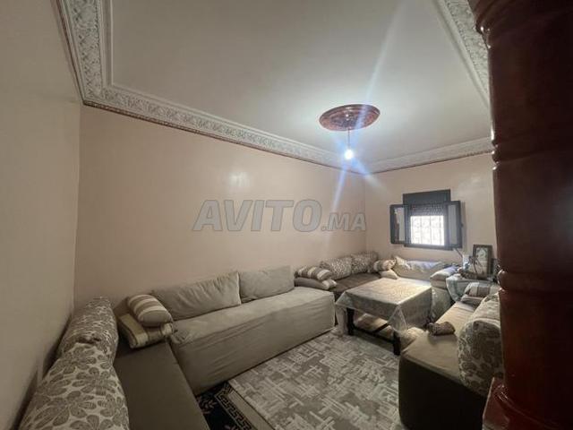 Maison à vendre à Hay Kamou Ait Tisslit à deux étages et terrasse