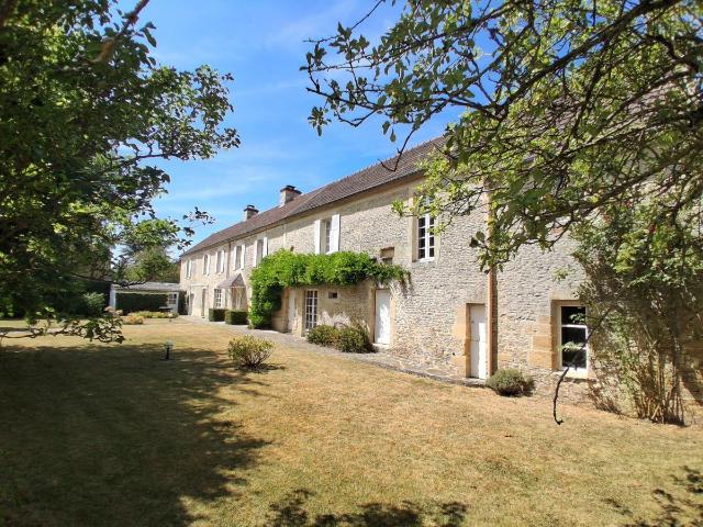 Maison à vendre à Hérouvillette 14850