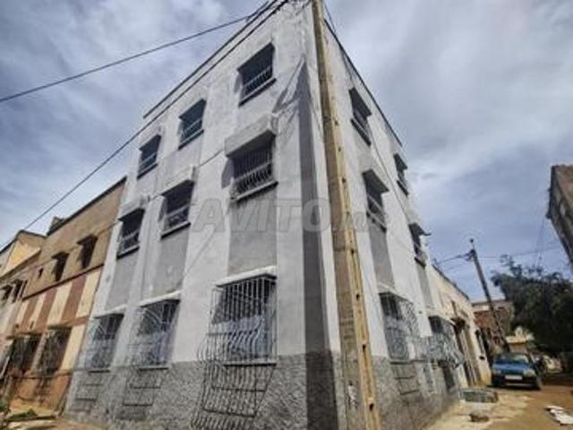 Maison à vendre à Khémisset Bien neuf R+2