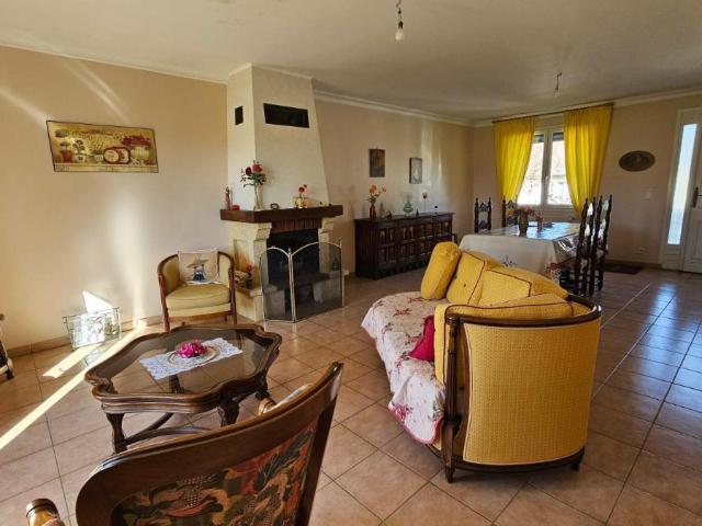 Maison à vendre à La Ville aux Clercs 41160