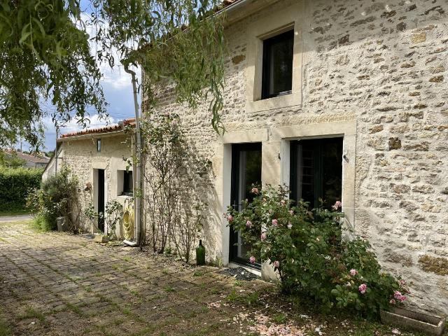 Maison à vendre à La Chapelle Thémer 85210