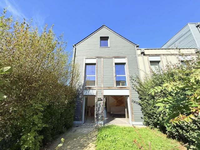 Maison à vendre à La Chapelle des Fougeretz 35520