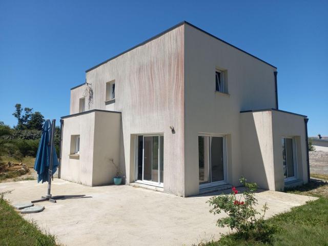 Maison à vendre à Lanvéoc 29160
