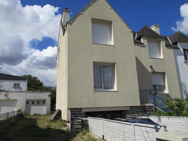 Maison à vendre à Landeleau 29530