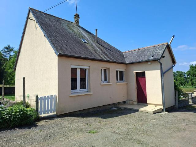 Maison à vendre à Larchamp 53220