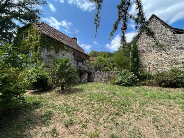 Maison à vendre à Larroque Toirac 46160