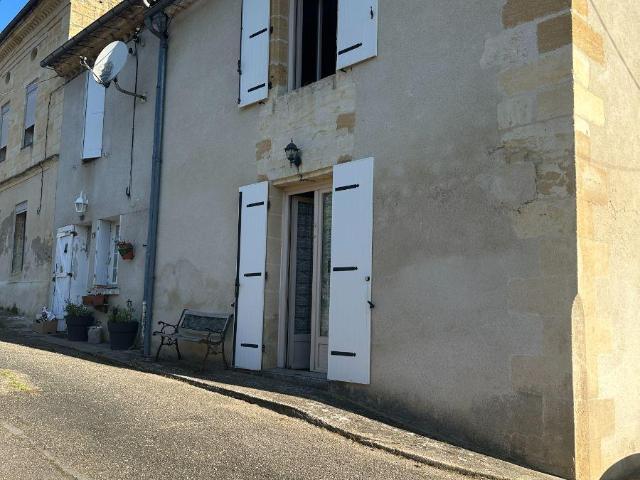 Maison à vendre à Le Tourne 33550