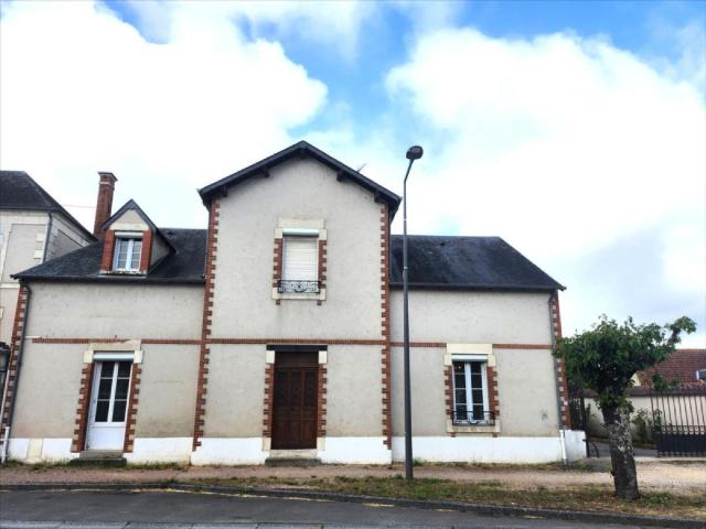 Maison à vendre à Levet 18340