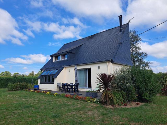 Maison à vendre à Locunolé 29310