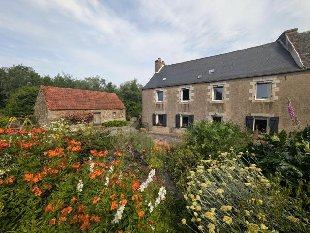 Maison à vendre à Loc Eguiner Saint Thégonnec 29410