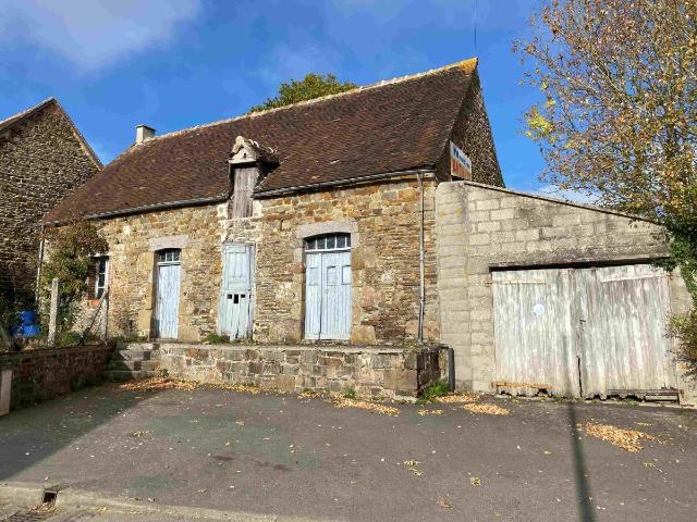 Maison à vendre à Lougé sur Maire 61150