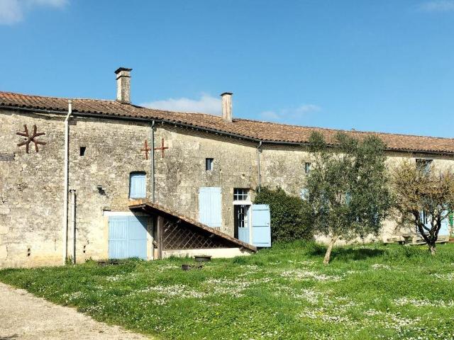 Maison à vendre à Melleran 79190