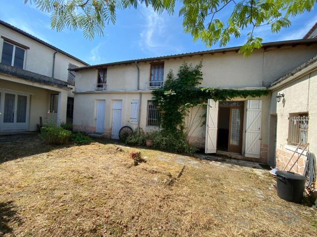 Maison à vendre à Mézières en Brenne 36290