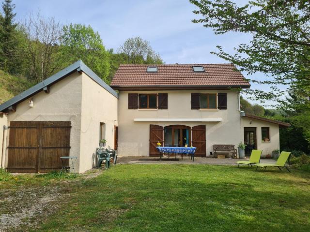 Maison à vendre à Ornans 25290