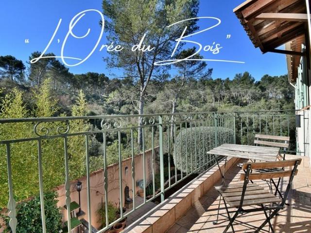 Maison à vendre à pied du village Bouc Bel Air 13, vue nat. 160m² Bouc Bel Air