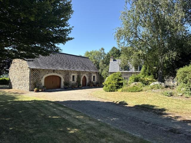 Maison à vendre à Pommerit le Vicomte 22200