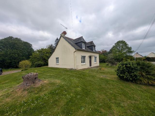 Maison à vendre à Pommerit le Vicomte 22200