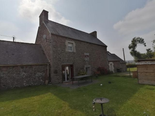Maison à vendre à Pommerit le Vicomte 22200