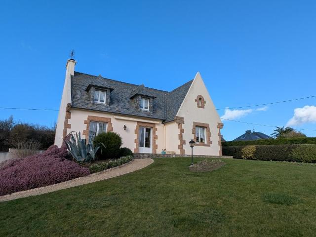 Maison à vendre à Plougoulm 29250