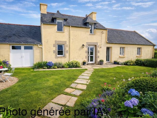 Maison à vendre à Ploudalmézeau Référence 4884BR