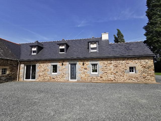 Maison à vendre à Plouëc du Trieux 22260